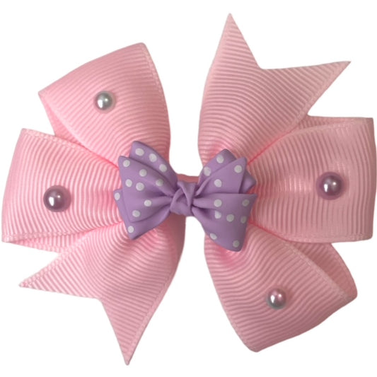 Bows w bow motif