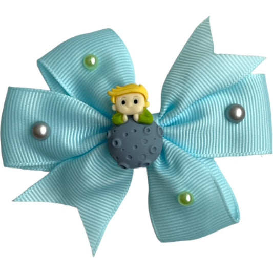 The Little Prince Bows